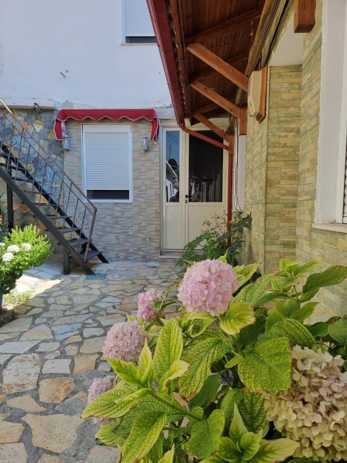 Herta Apartment Berat Exterior foto