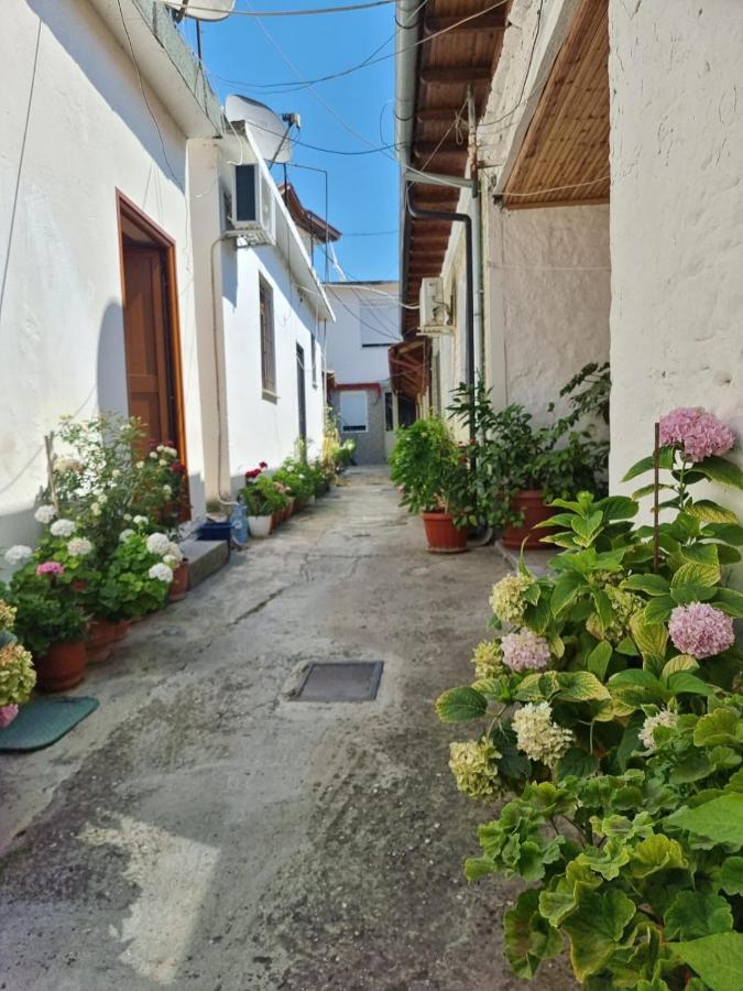 Herta Apartment Berat Exterior foto